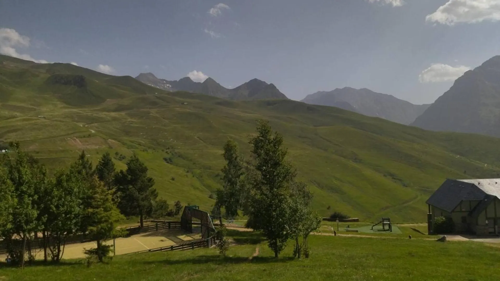 Peyragudes : Appart 8 Pers, Balcon, Parking, Wifi - Fr-1-695-51 점 프랑스