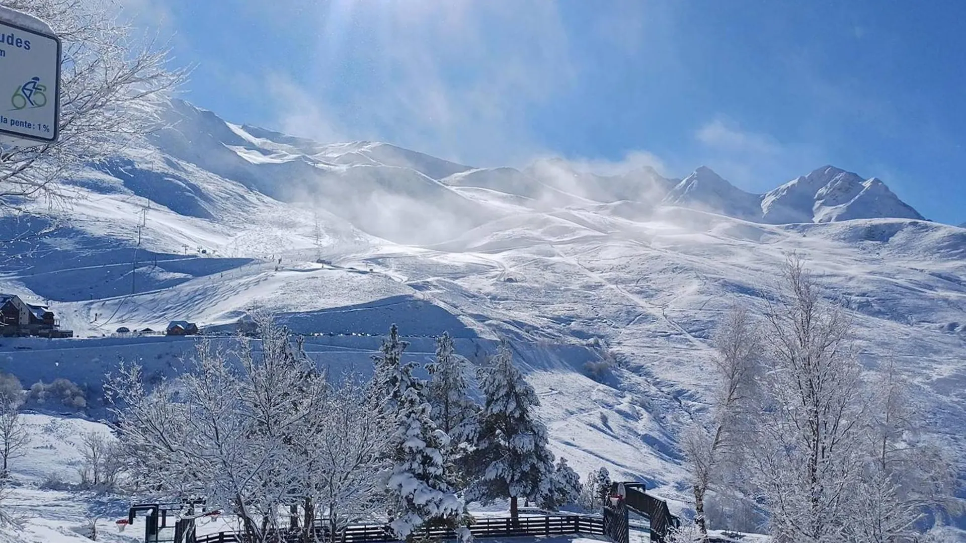 Peyragudes : Appart 8 Pers, Balcon, Parking, Wifi - Fr-1-695-51 점 0*,  프랑스